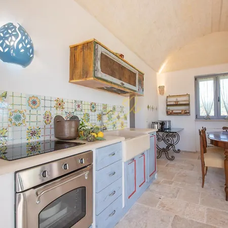 Td Il Faritrullo Trulli In Itria Valley W Pool *